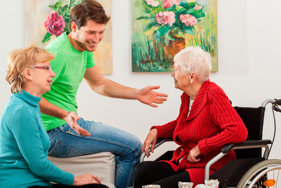 Los ascendientes también deducen en el IRPF