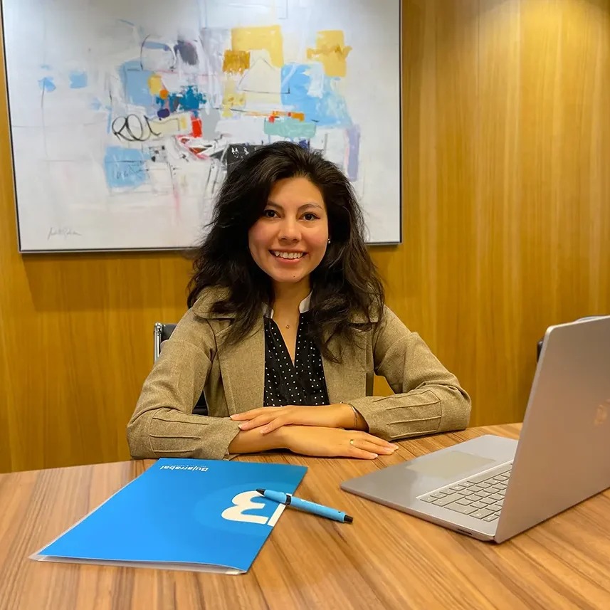 Foto Arlette Bujarrabal copia Foto Arlette Bujarrabal copia